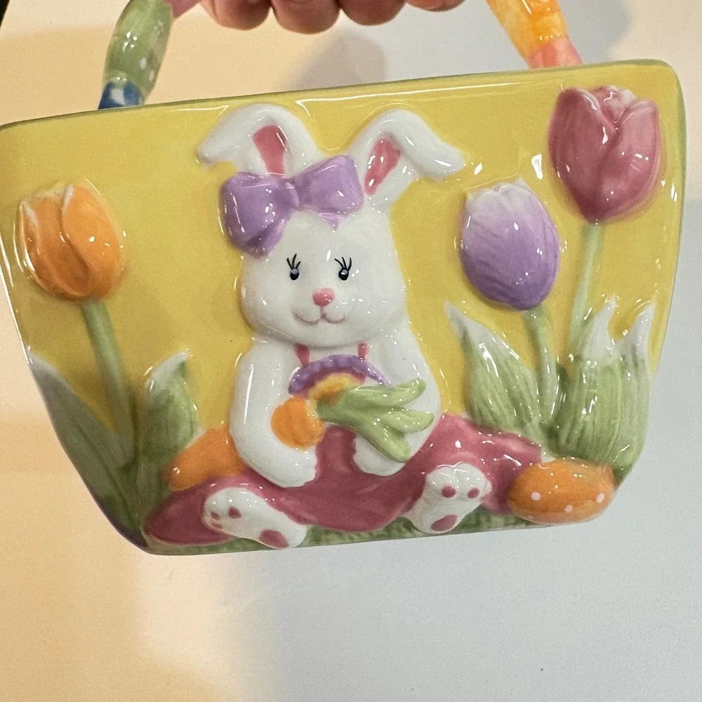 Ceramic Easter Bunny Basket Candy Dish Yellow Blue Tulip Relief 6.5